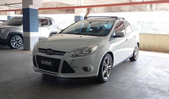 FORD FOCUS 1.6 S SEDAN 16V FLEX 4P POWERSHIFT